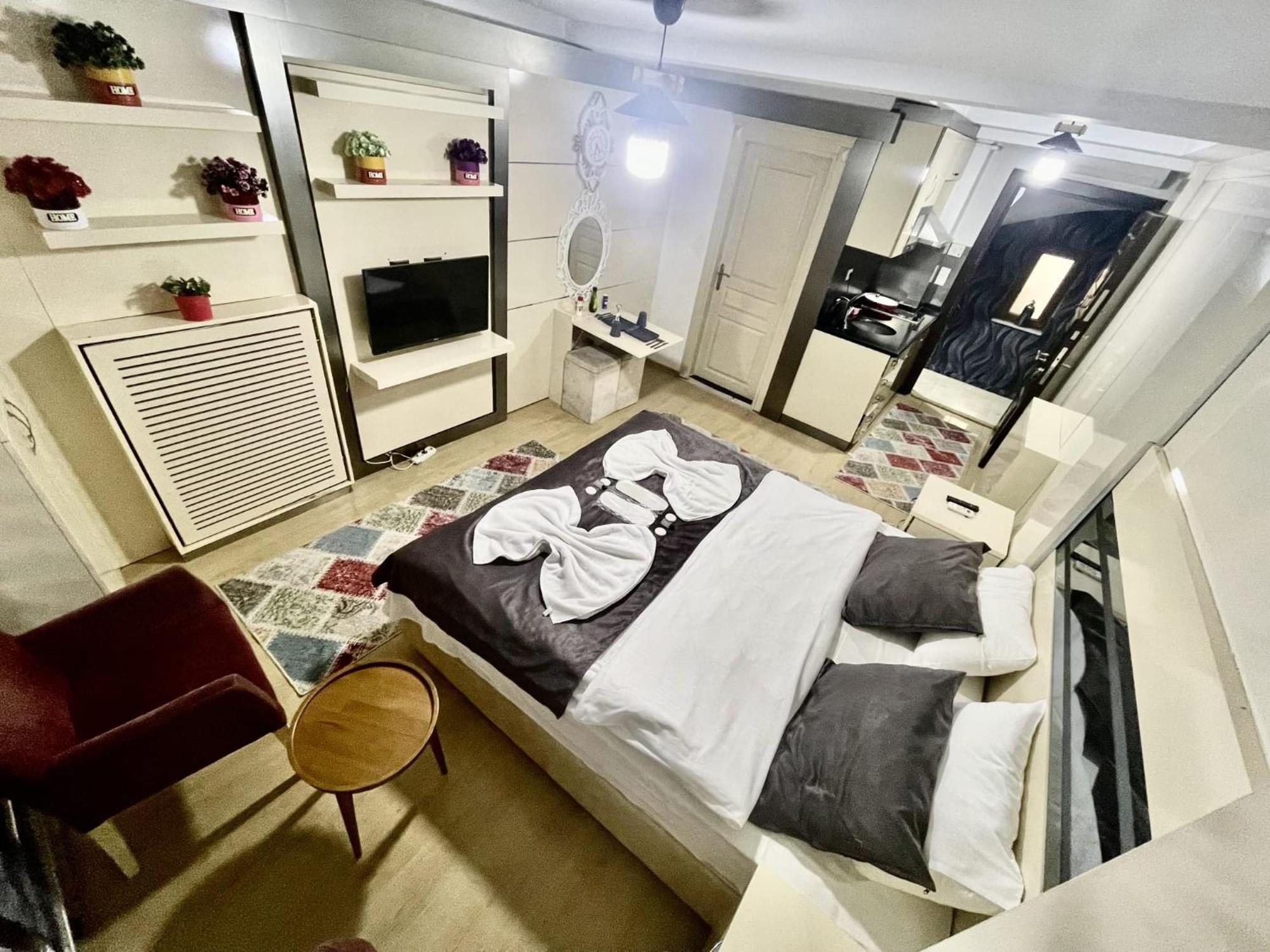 Taksim Pera Center Residence Hotel Istanbul Eksteriør billede