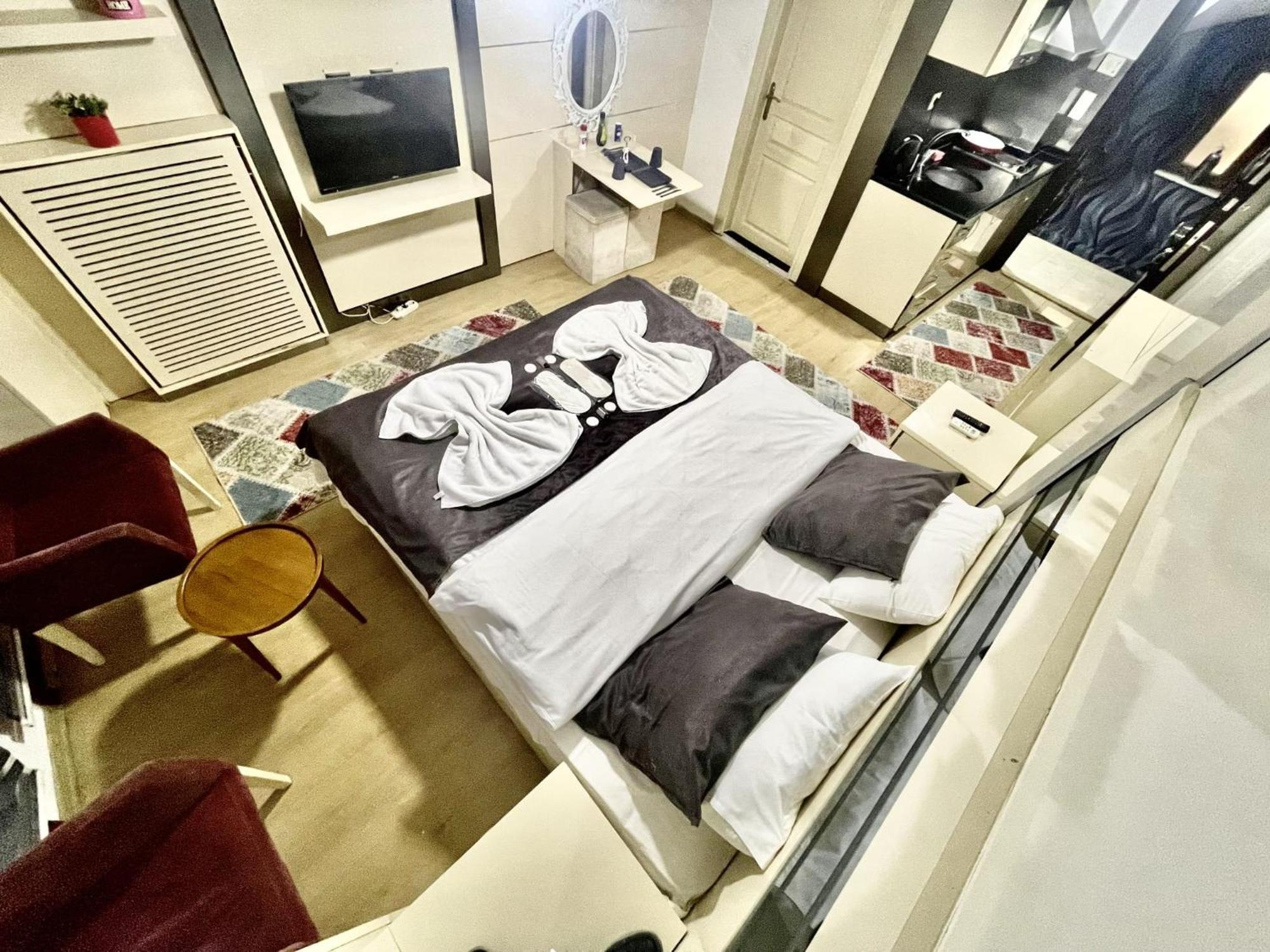 Taksim Pera Center Residence Hotel Istanbul Eksteriør billede