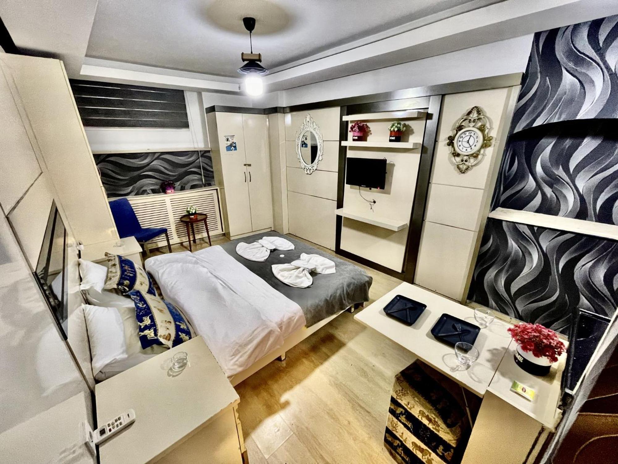 Taksim Pera Center Residence Hotel Istanbul Eksteriør billede